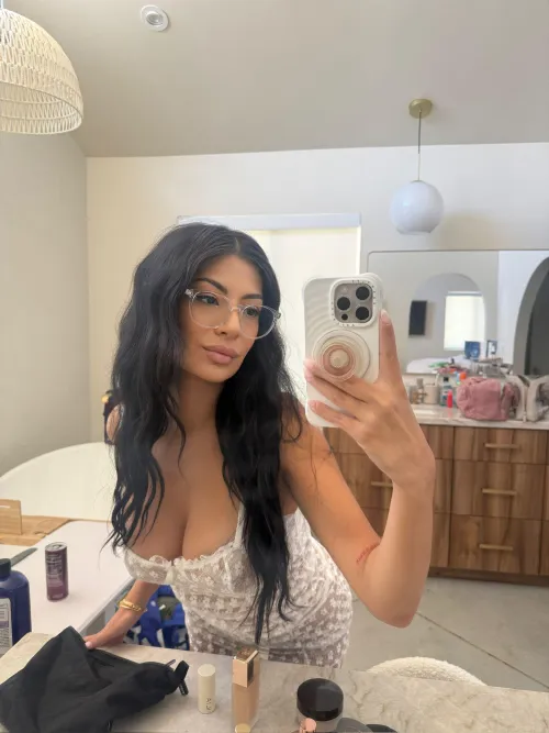 You're lucky to see a wild angel that looks pretty like this