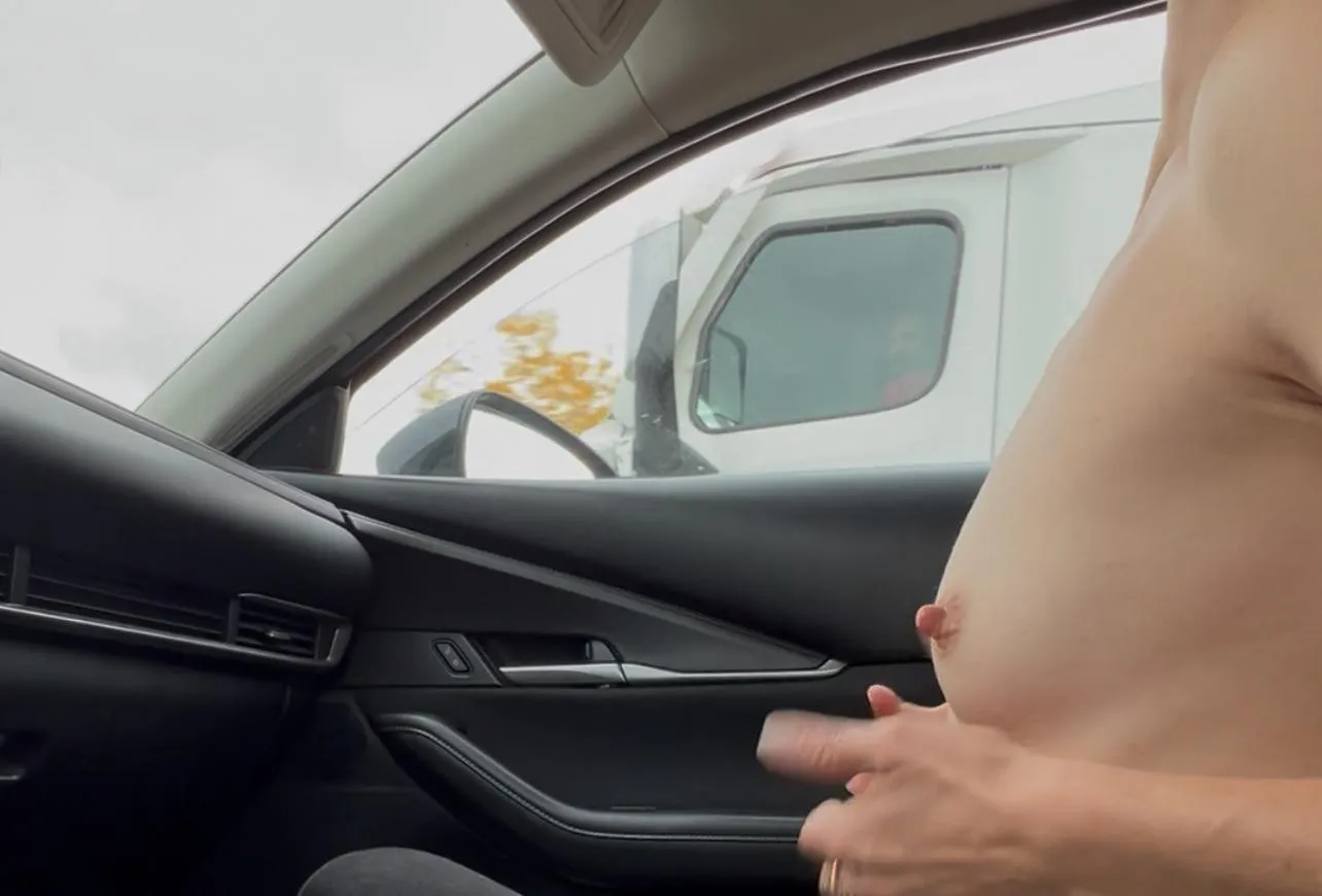 Flashin the truckers