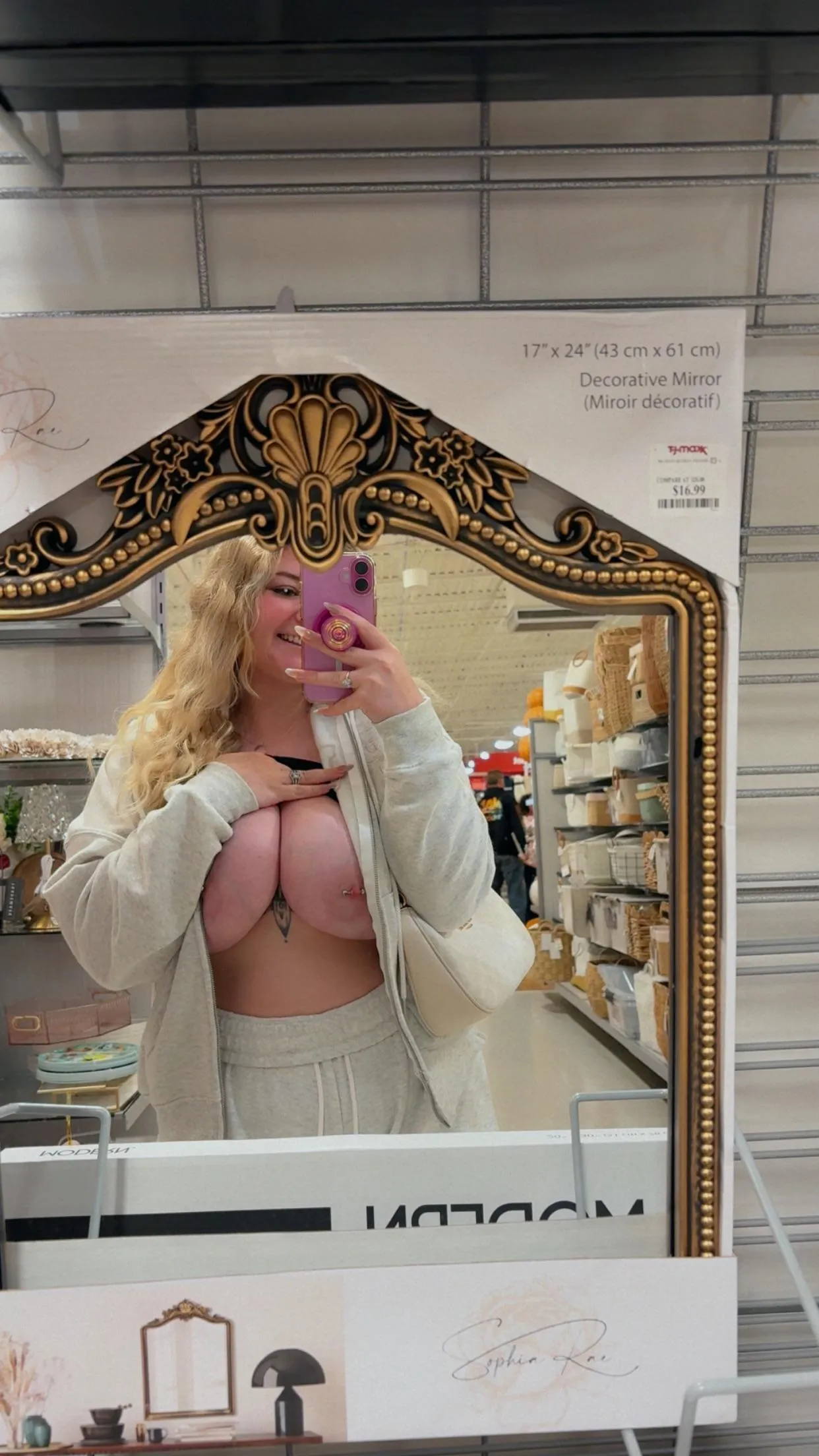 I saw this cute mirror in the store I had to try out