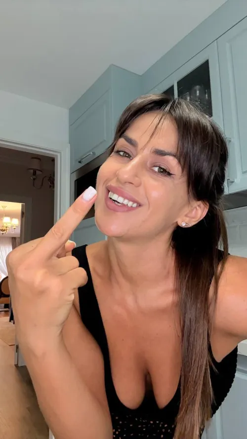 The usual response to a guy whose dick is less than 8 inches long. Do you think that's fair?