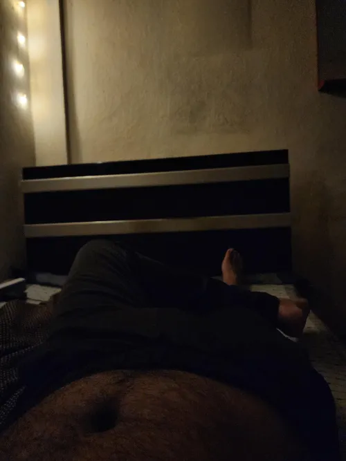 28[M]4F-Slow Burns. Deep Kisses. Real Heat.