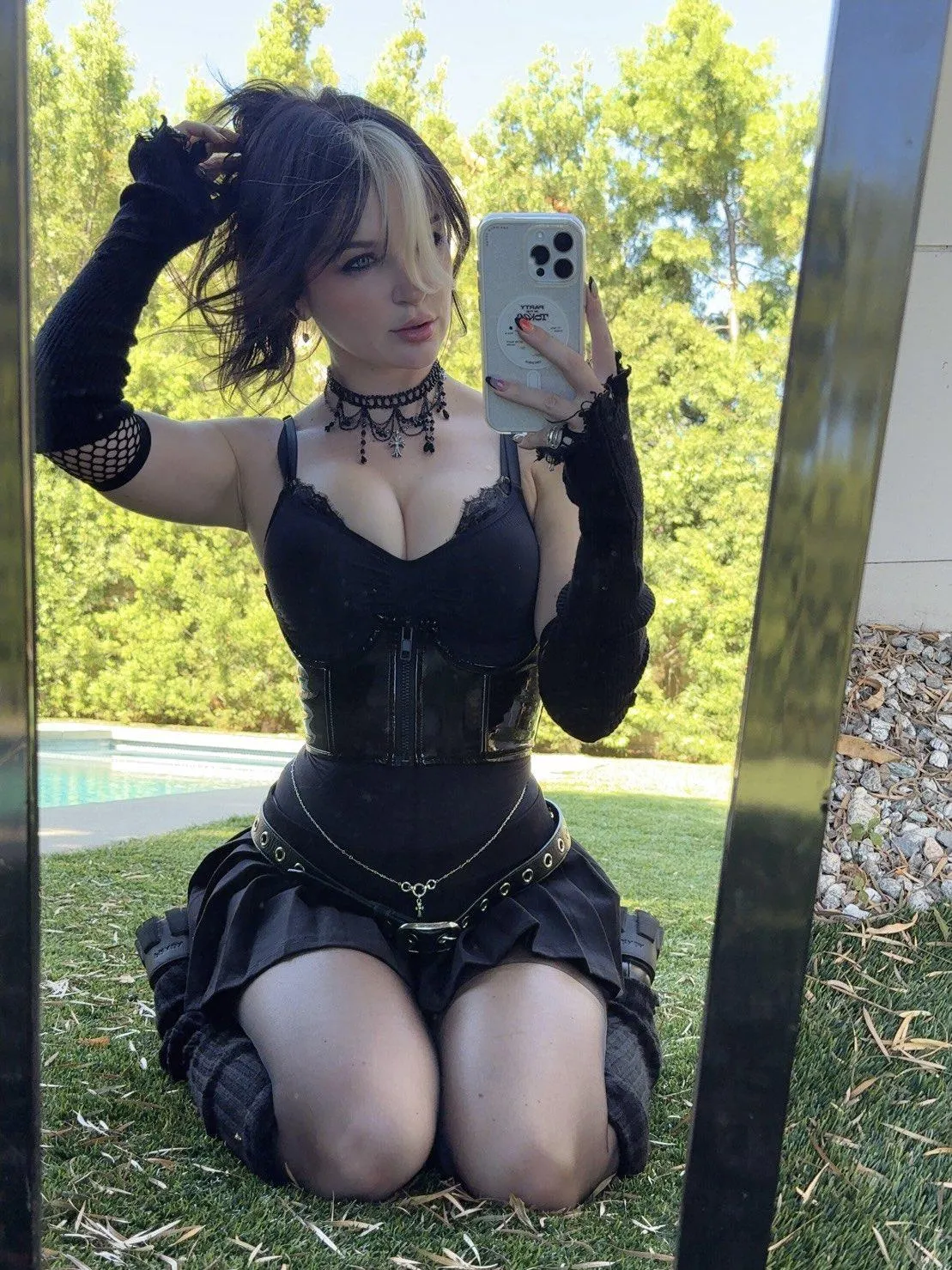 if you like this outfit....you should see my other pics in it hehe