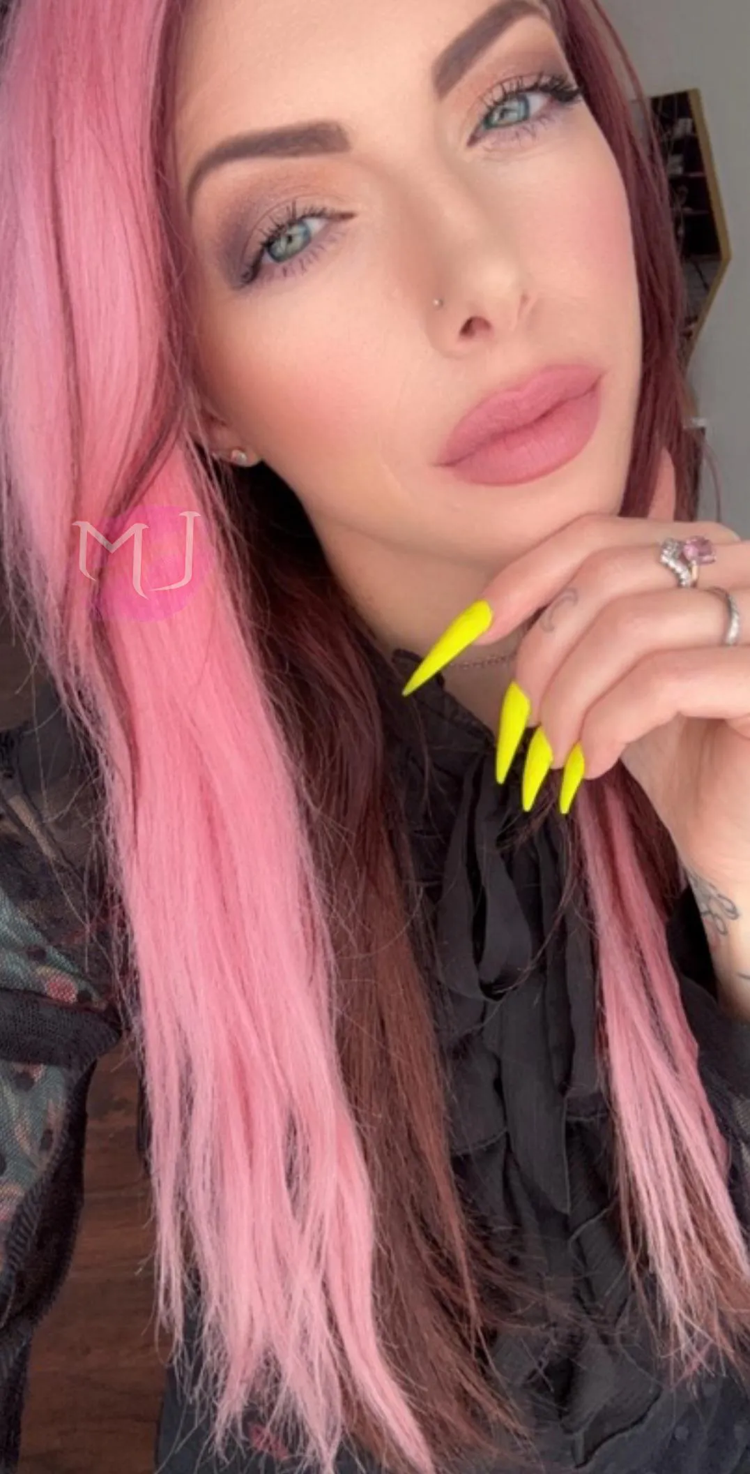 😊 You're Mommy's favorite pet! Beg and get your special treat…Permission to serve 🥰