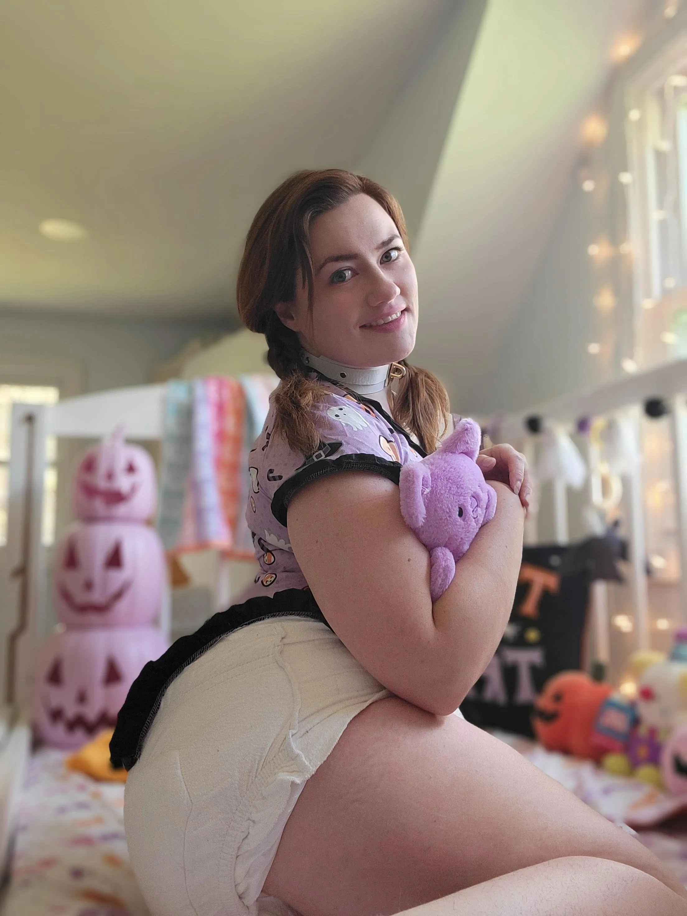 Diapers so thick I can't snap my onesie 🎃