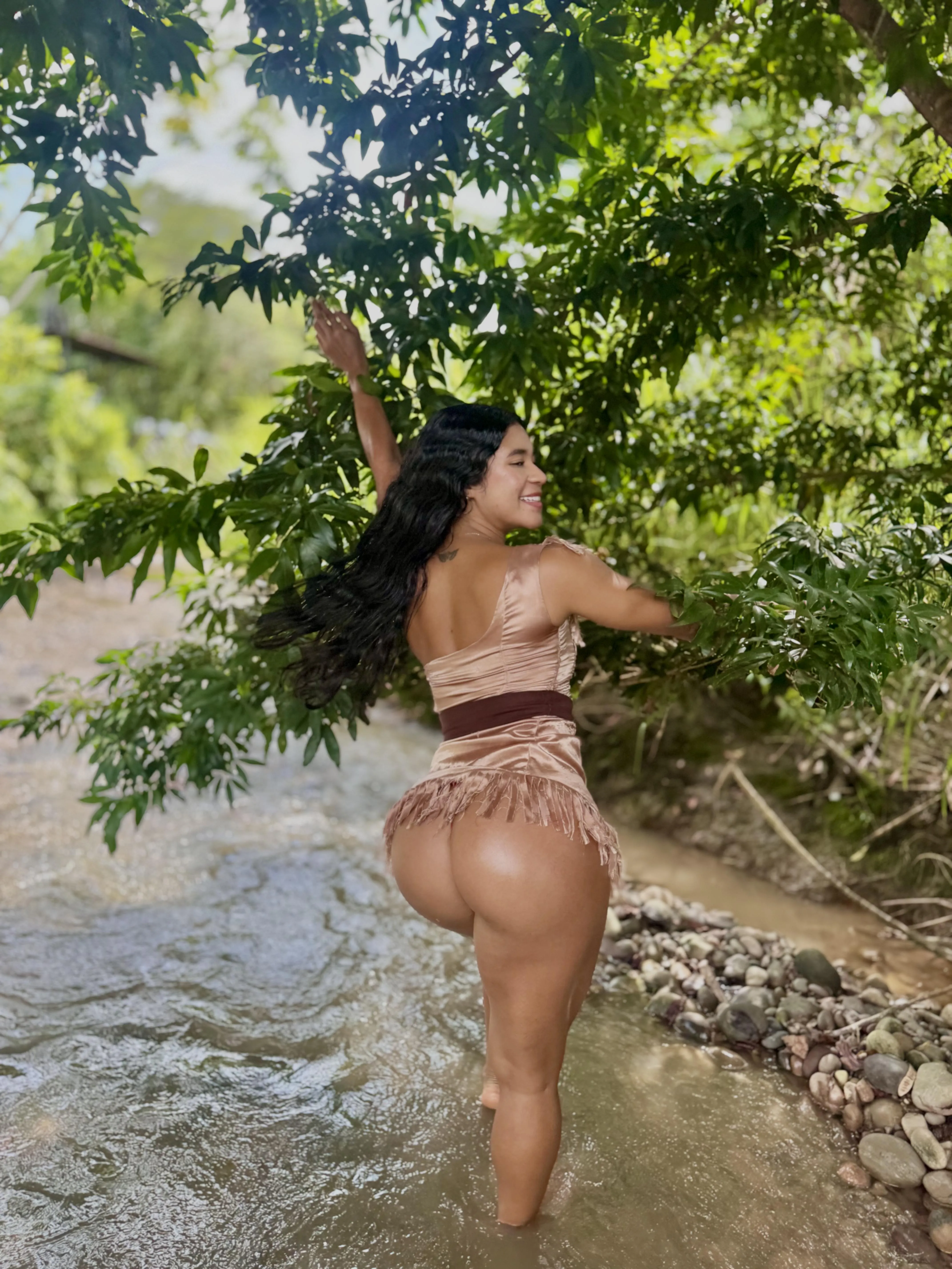 Does my Pocahontas ass turn you on