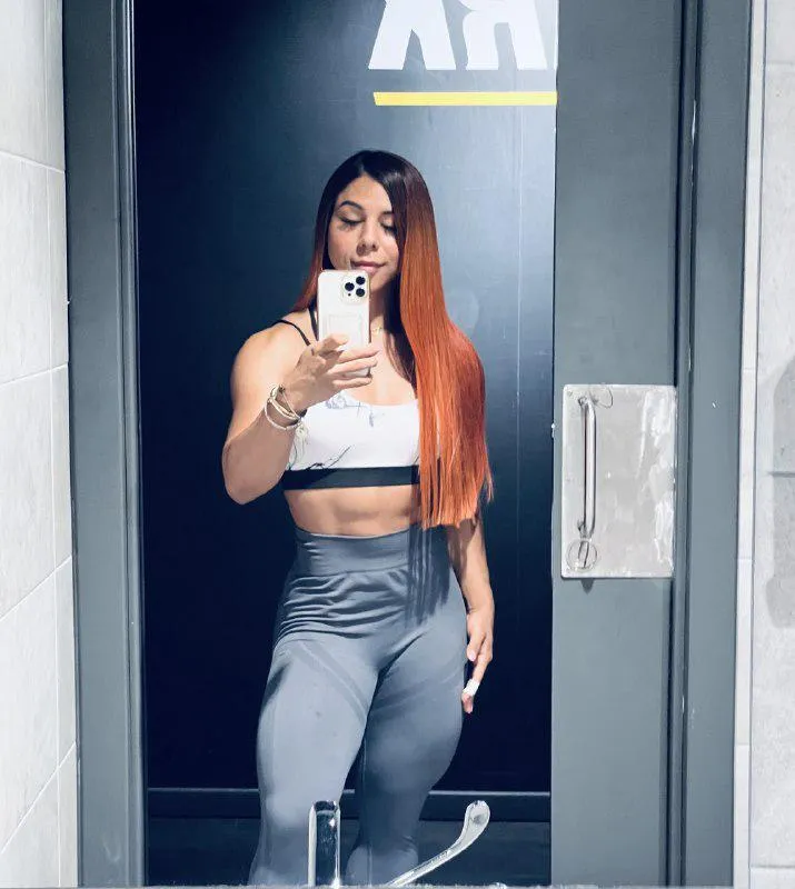 My little sports bra before kicking off my gym session