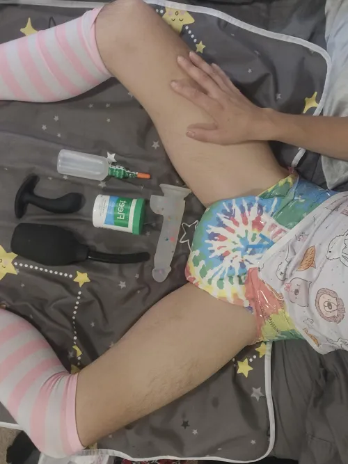 Once my diaper is filled I'm gonna have my bottom filled, I just don't know by what yet...