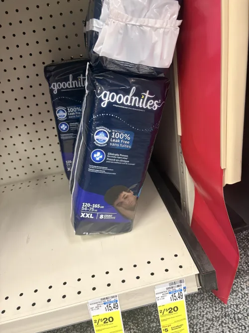 this is my first time seeing xxl’s in store!