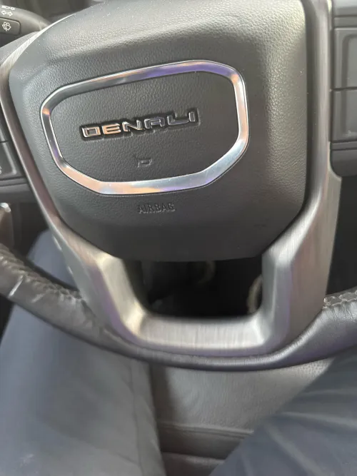 In Alexandria for a bit today, who wants to make it more exciting?