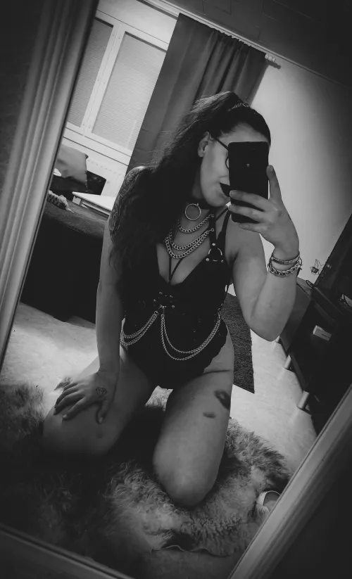 Tykkääks kukaan täällä alt tytöistä 🖤