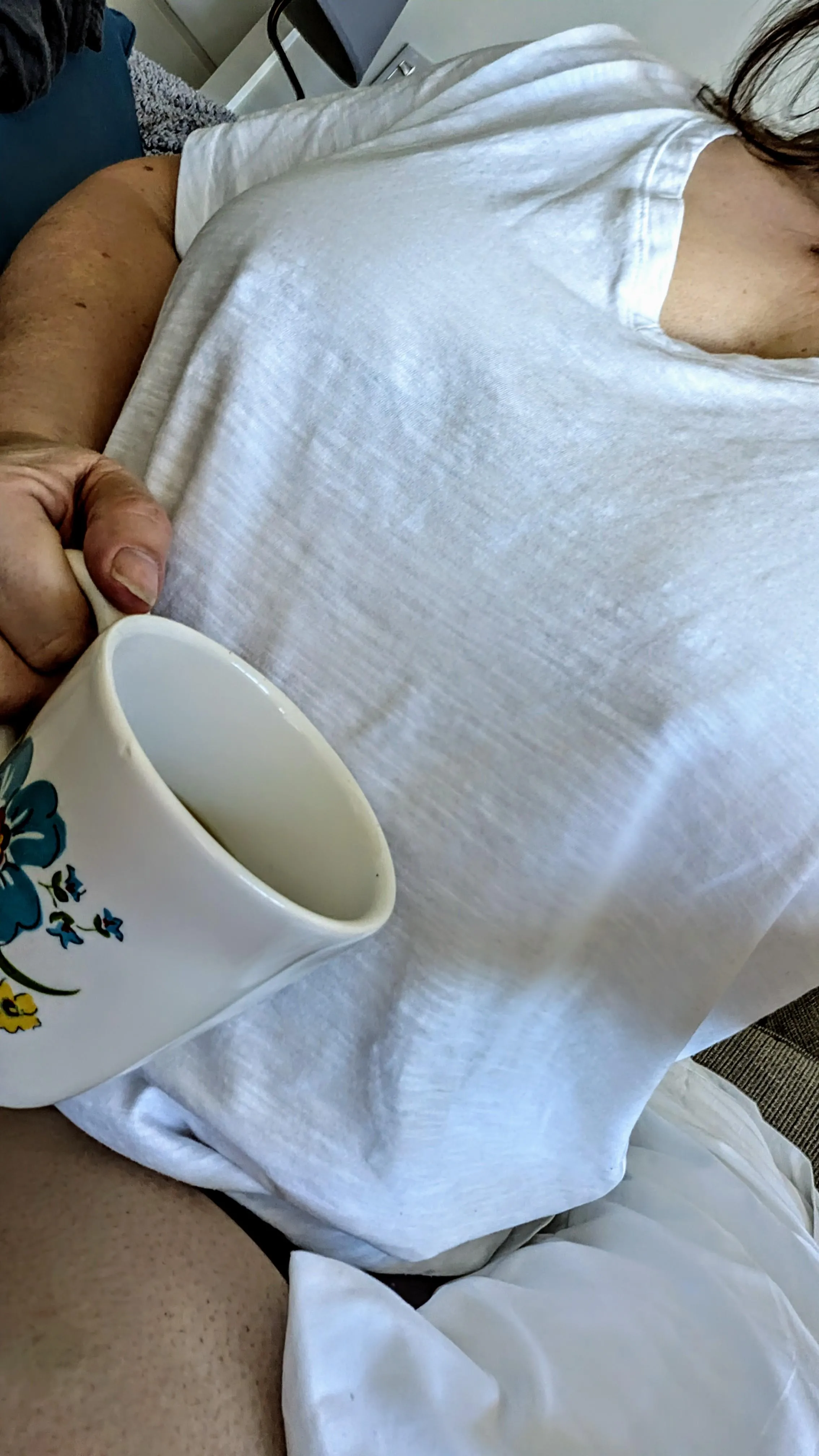 Happy Sunday! Need coffee? [F]