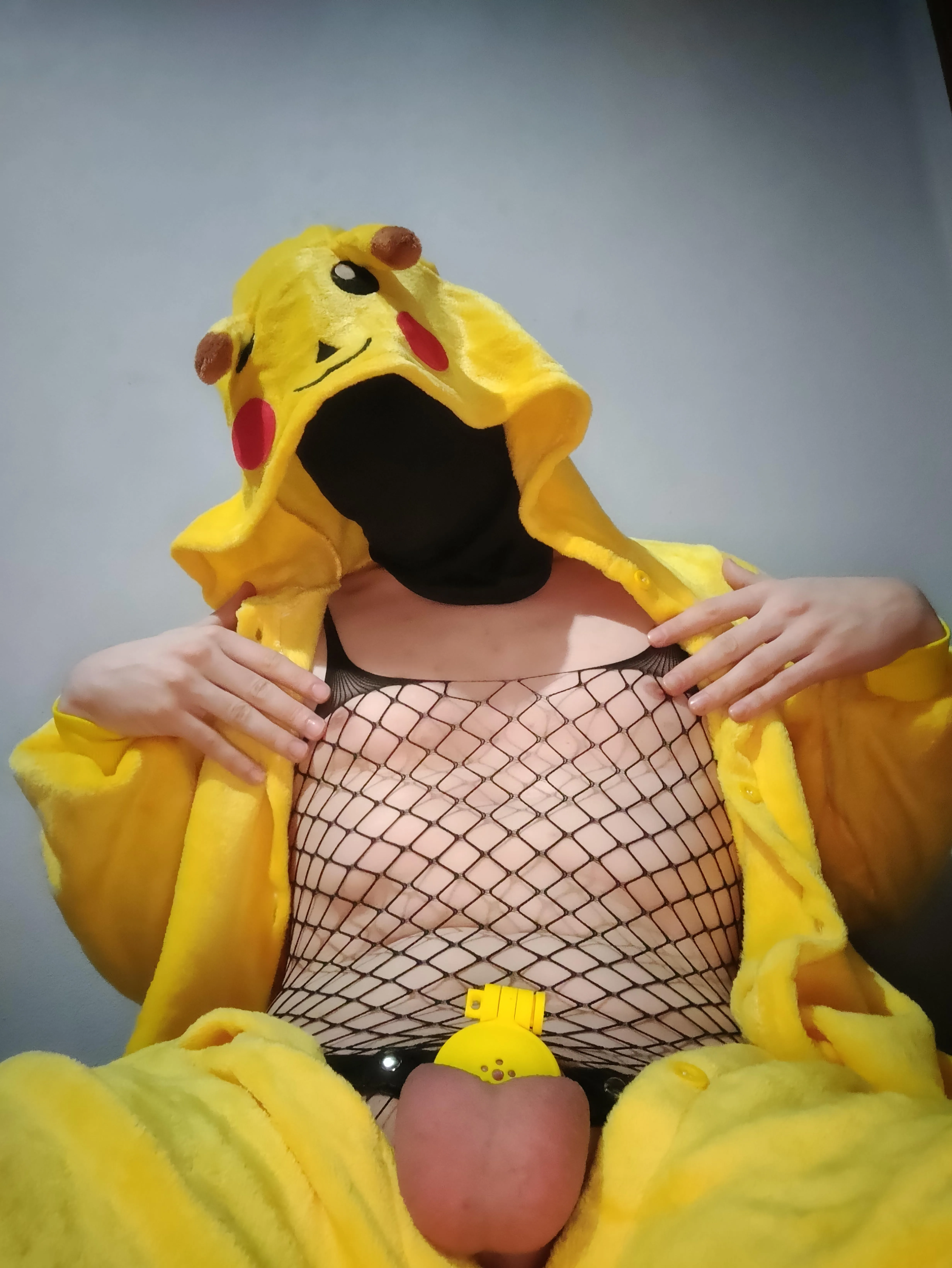 Is my naughty Pikachu cosplay getting better? 🤭😘