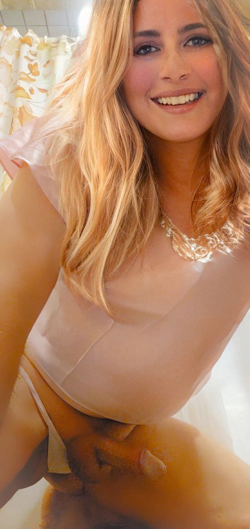 My method of waking you up is a bit unorthodox 🍆💋😮💦