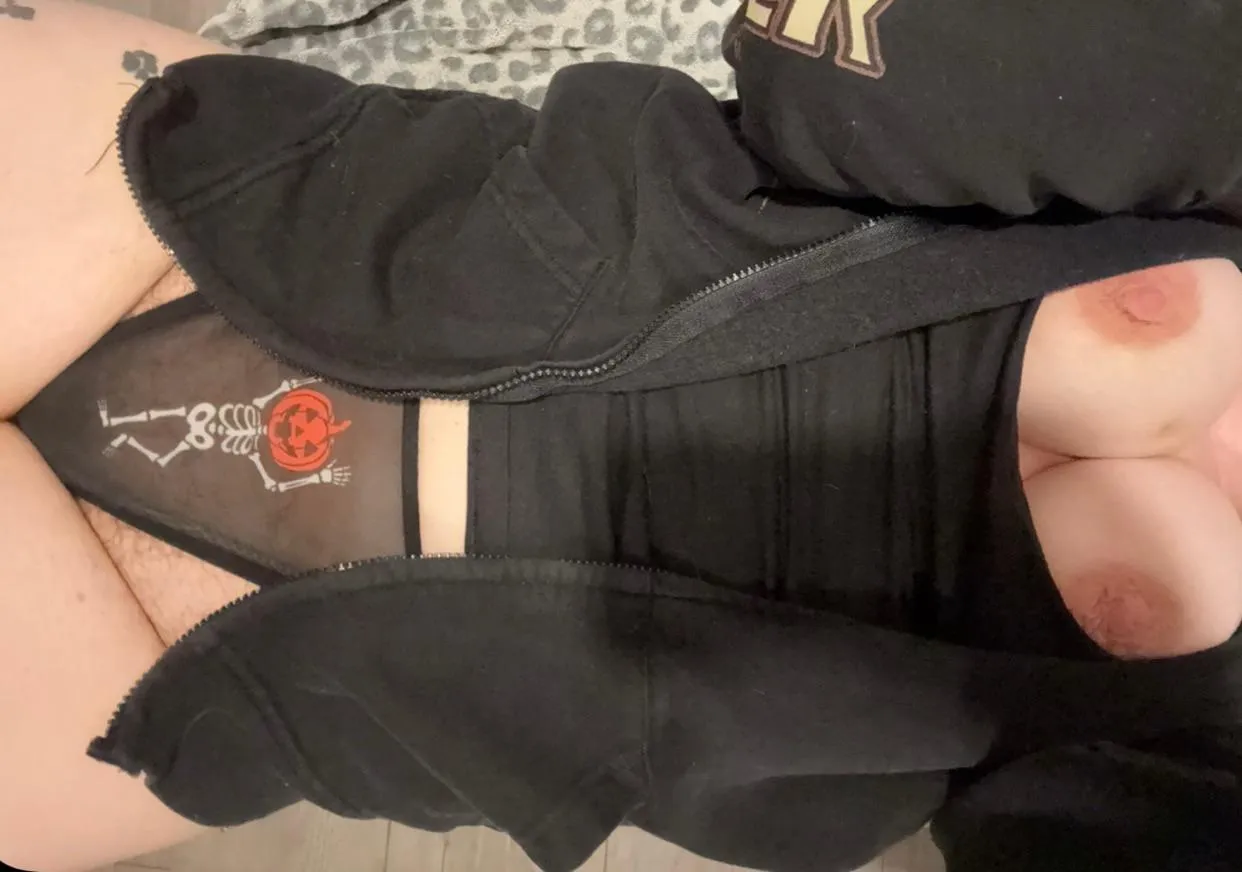 This curly-haired MILF is craving your candy