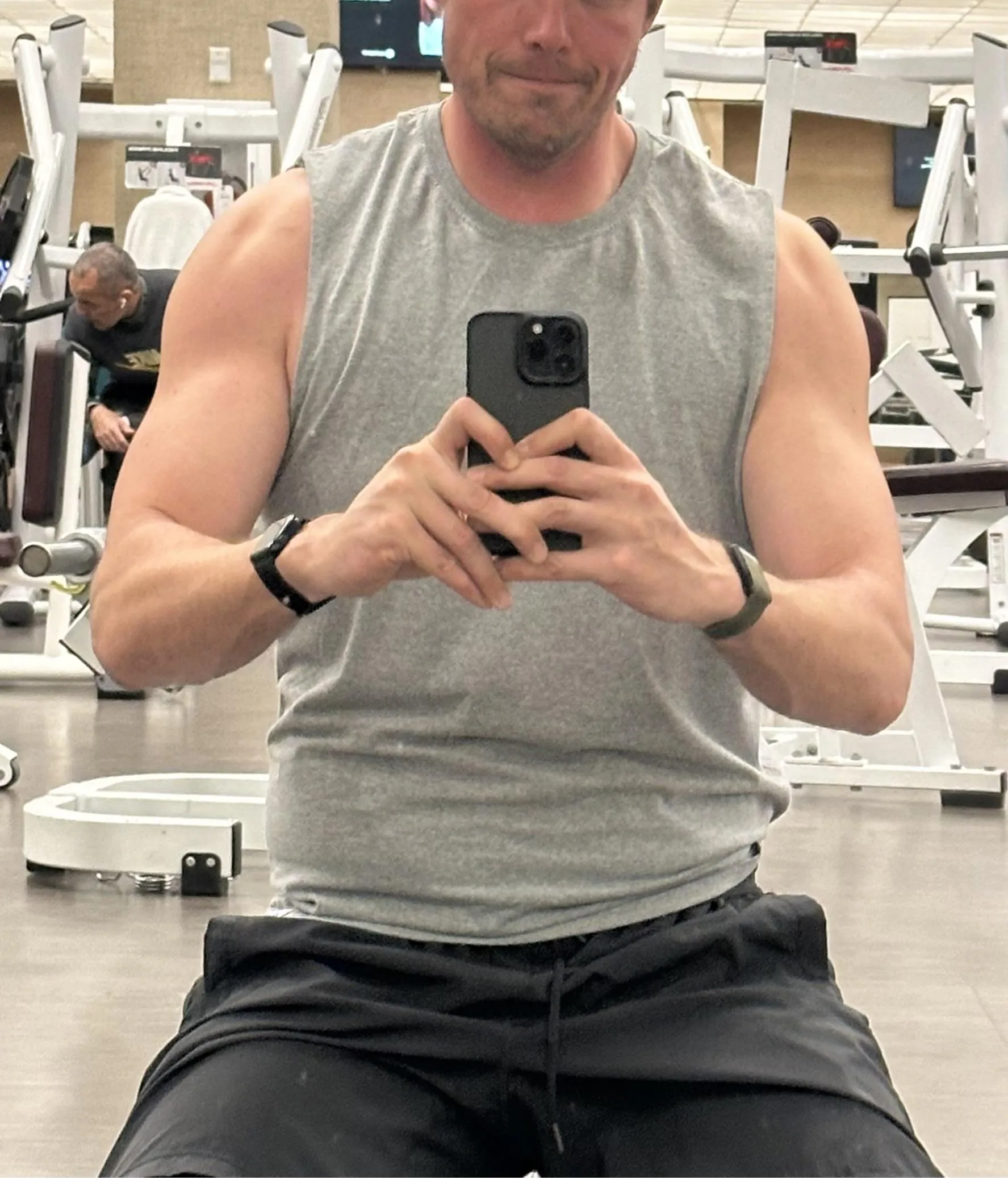 35 [M4F] 6’6” Handsome, Strong BWC Pleasure Dom Looking for Petite Submissive in Grapevine