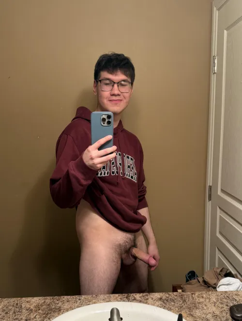 Anyone into Canadian nerds with uncut dicks?