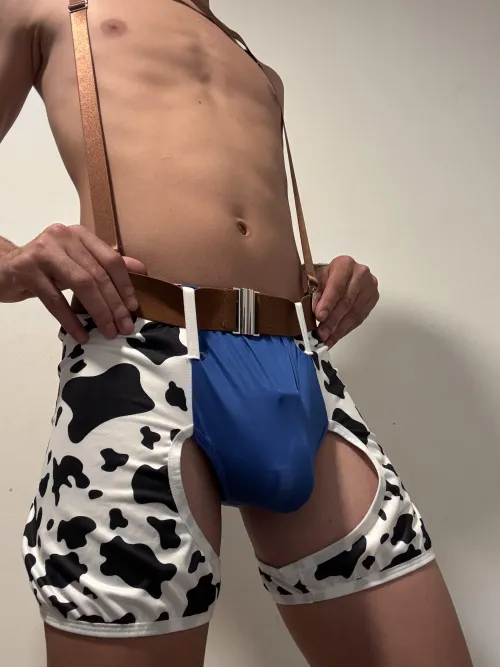 Can i go trick or treating like this ? Or is it to noticeable ?