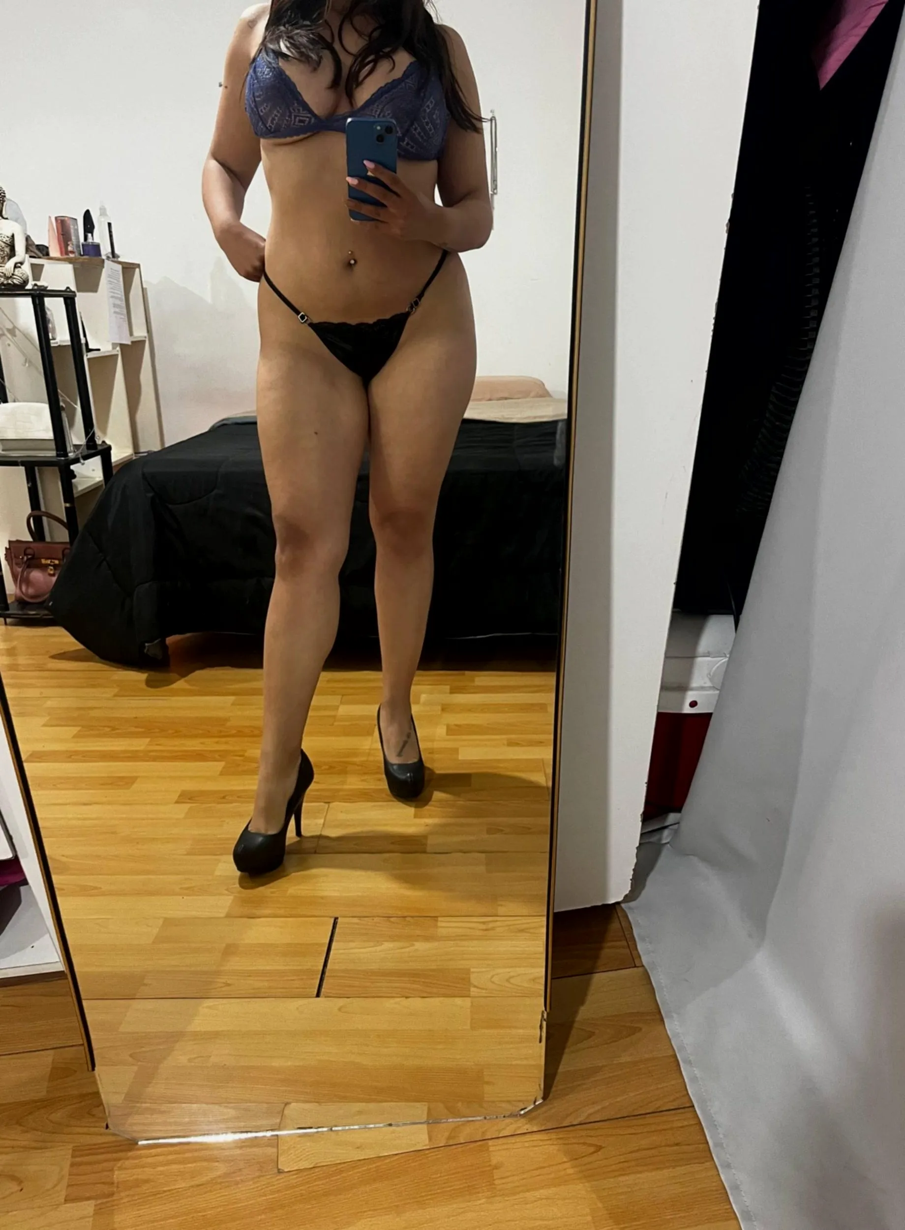 Lonely milf that loves being dominated, would you give me a shot ?