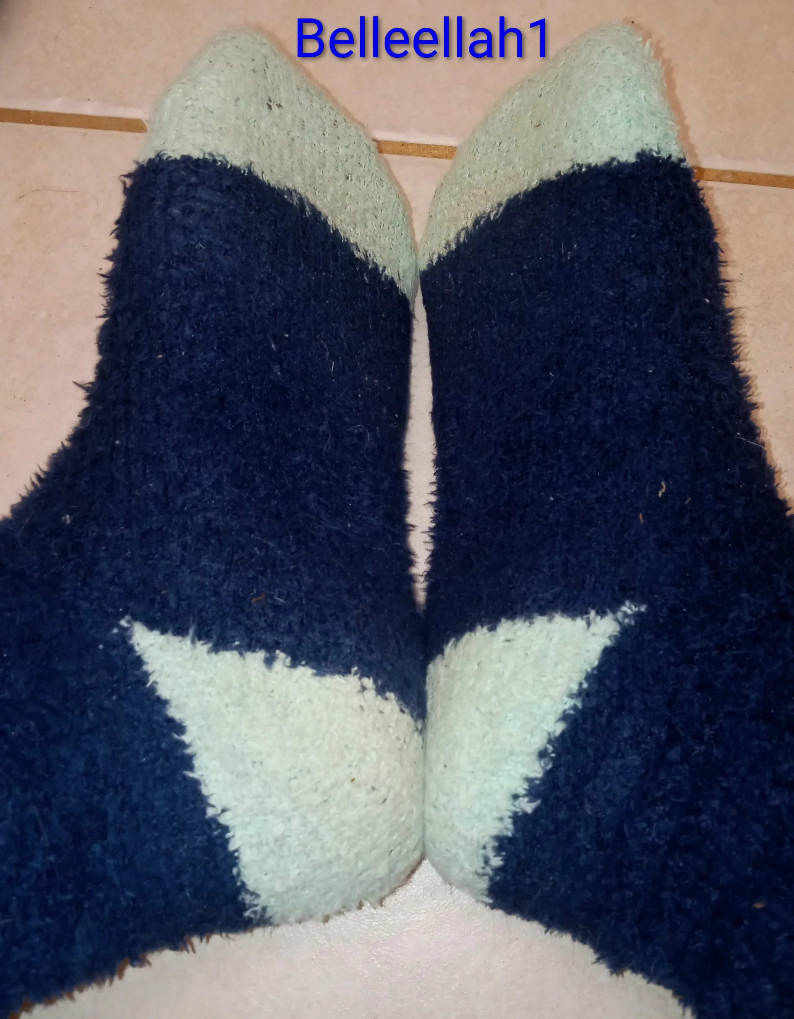 7 day worn fuzzy socks ready to ship! Very sweaty from yard work. Message me to claim [F]