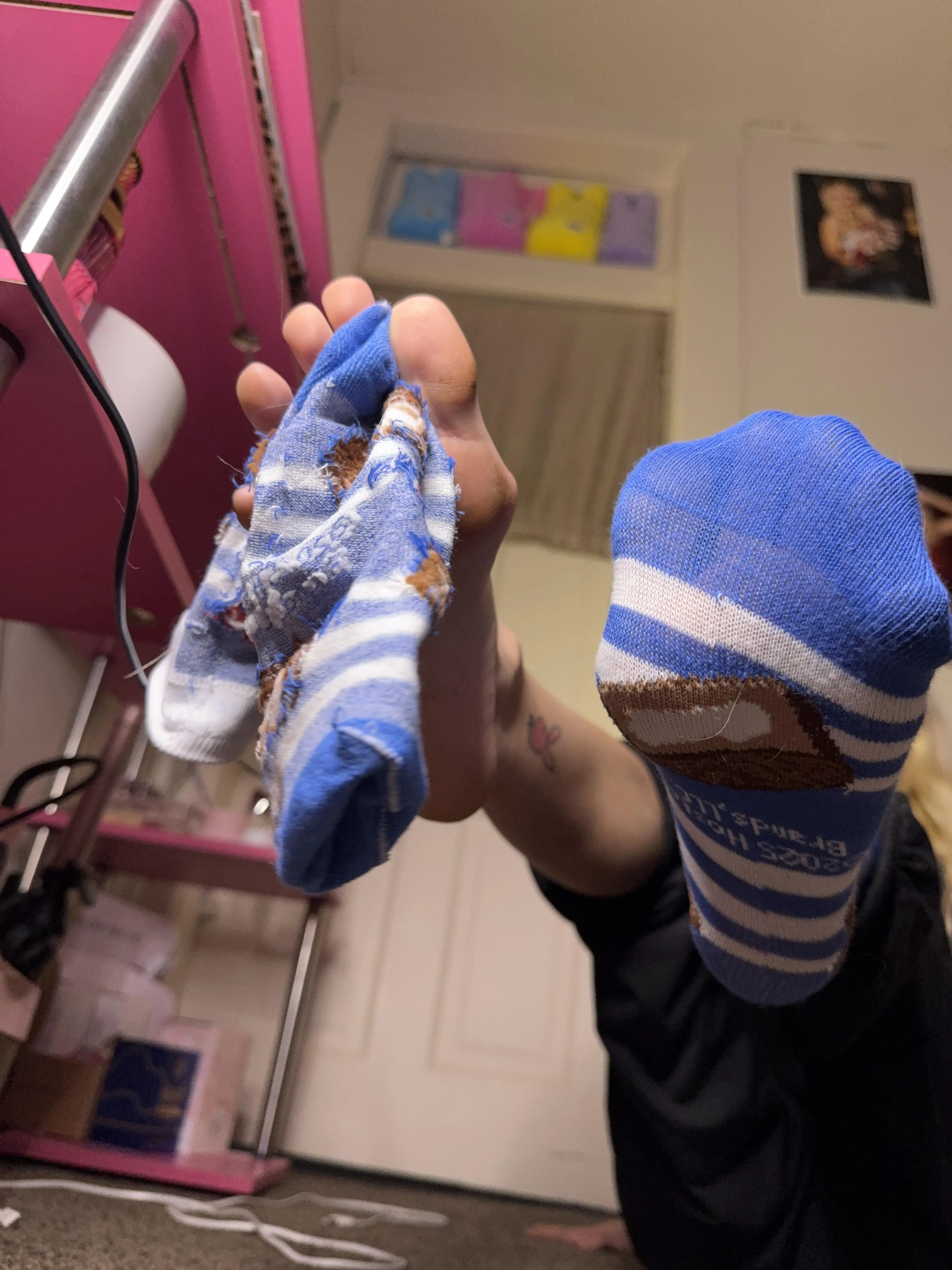 [F] smelly socks just for you!