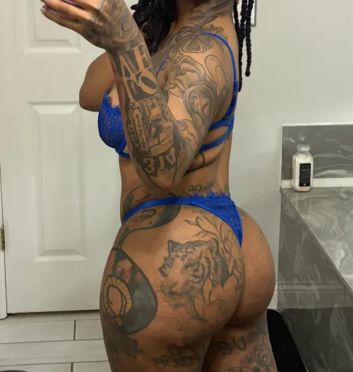 Finally able to post. Bored housewife that Need friends near Ofallon