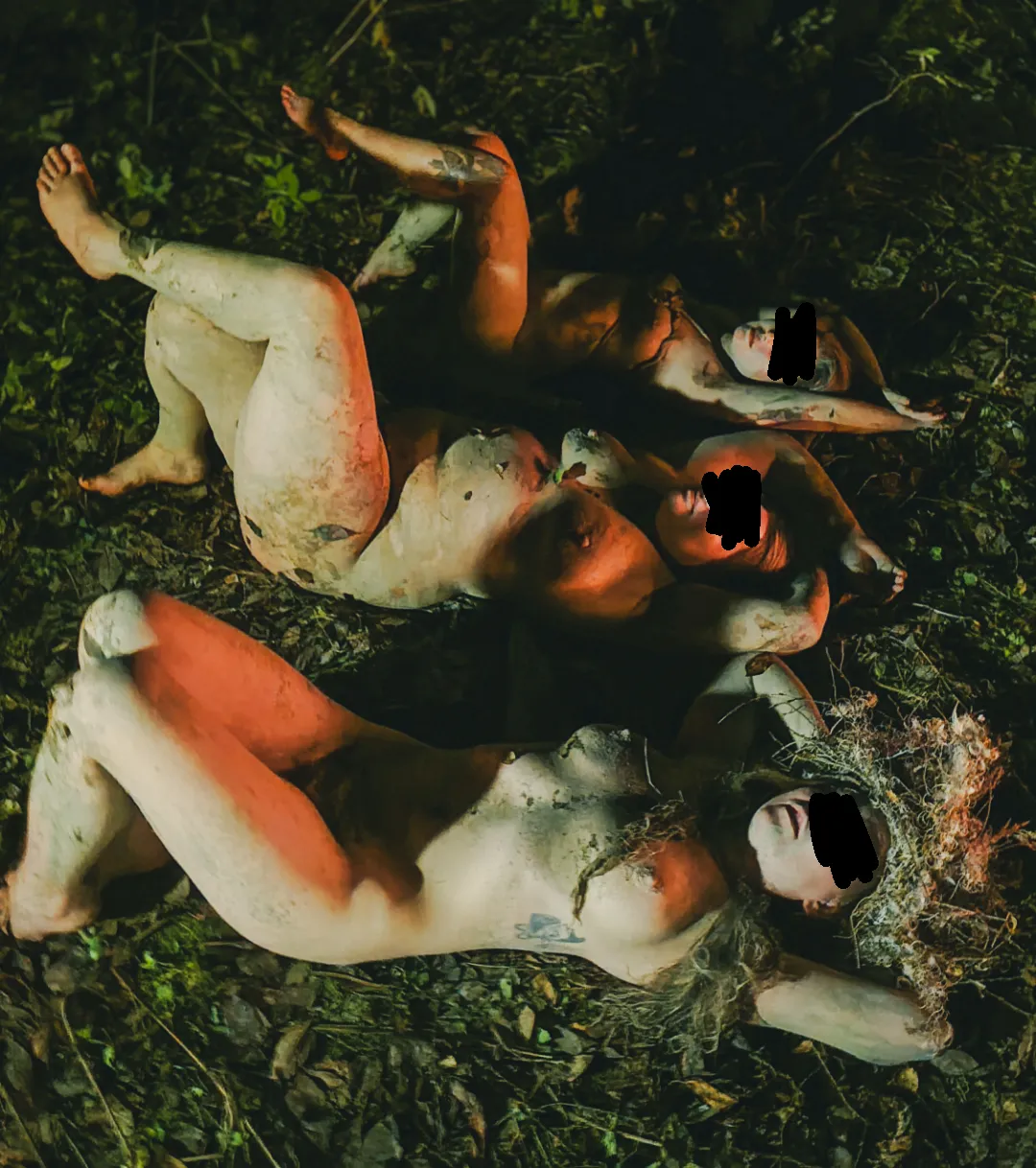 Had a lovely evening with my fellow pagan goddesses ✨