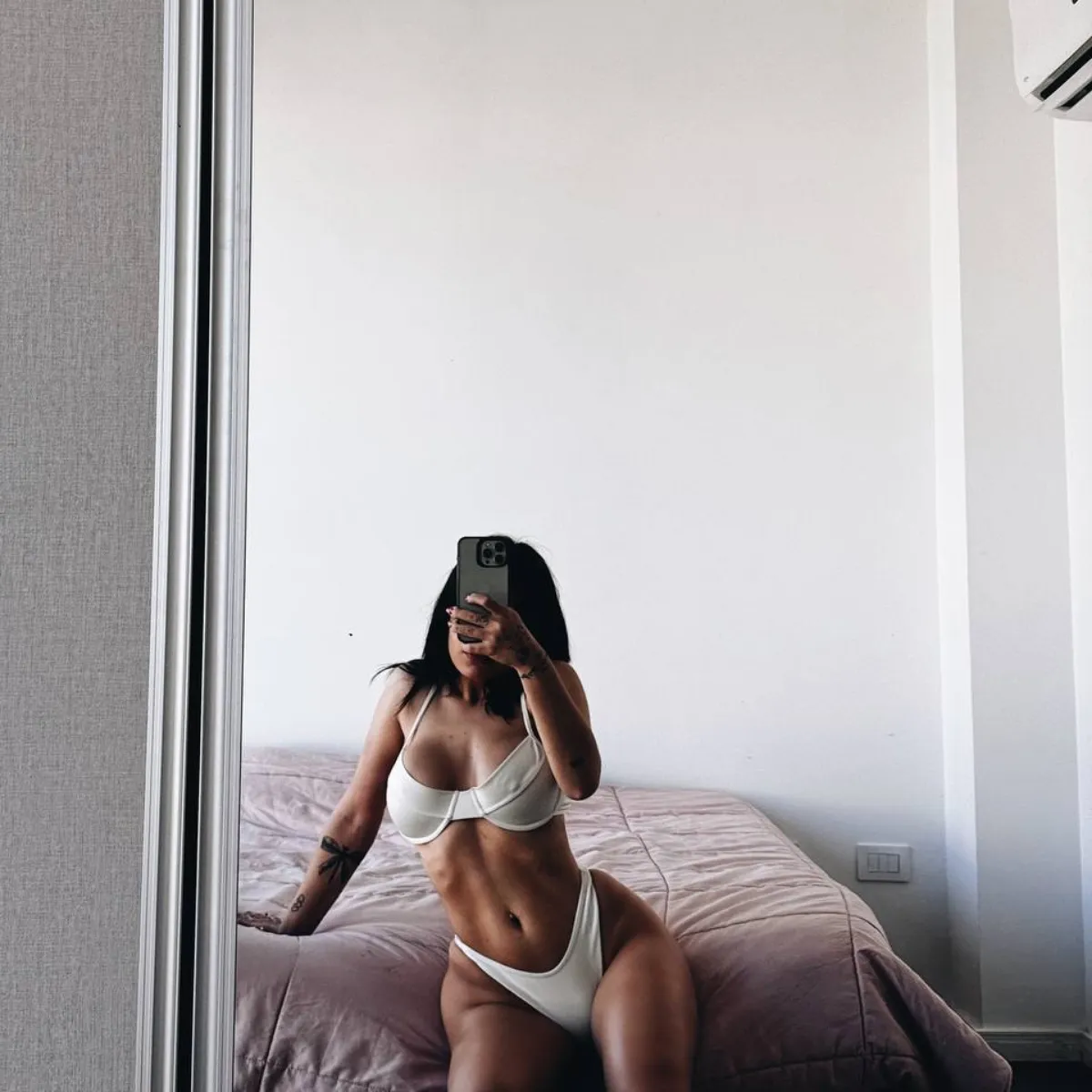 i think i look really sexy in white lingerie