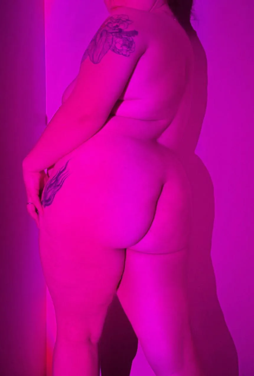 It’s too warm for clothes today