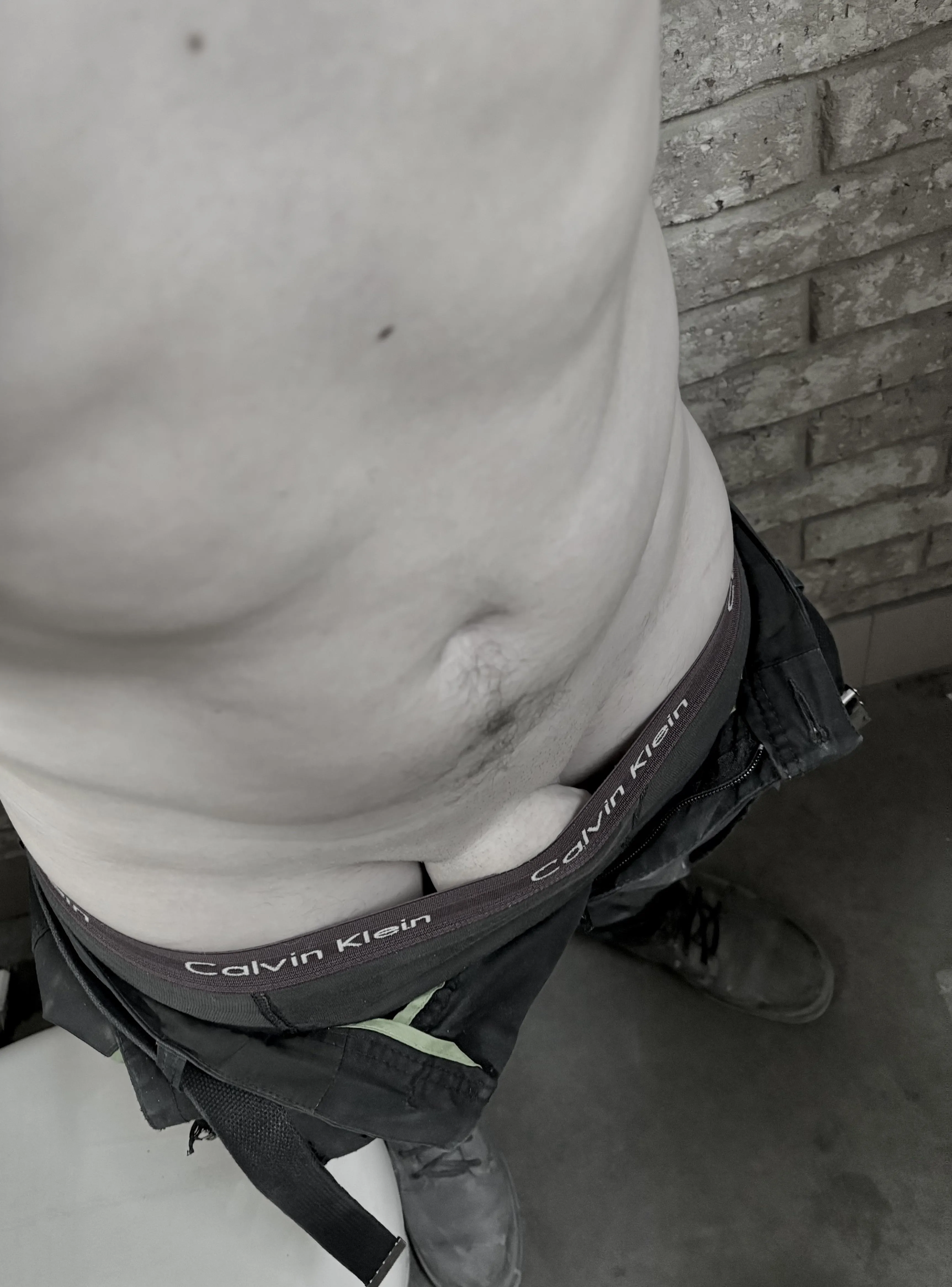 (M) typical tradie getting horny at work, happy Monday Perth
