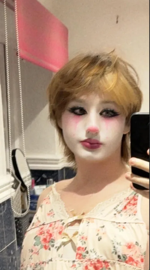 Puppy and clown girl!?