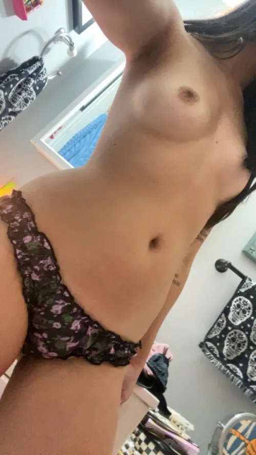 Warm hands sound nice right now, it’s getting cold here in the Midwest. 36F