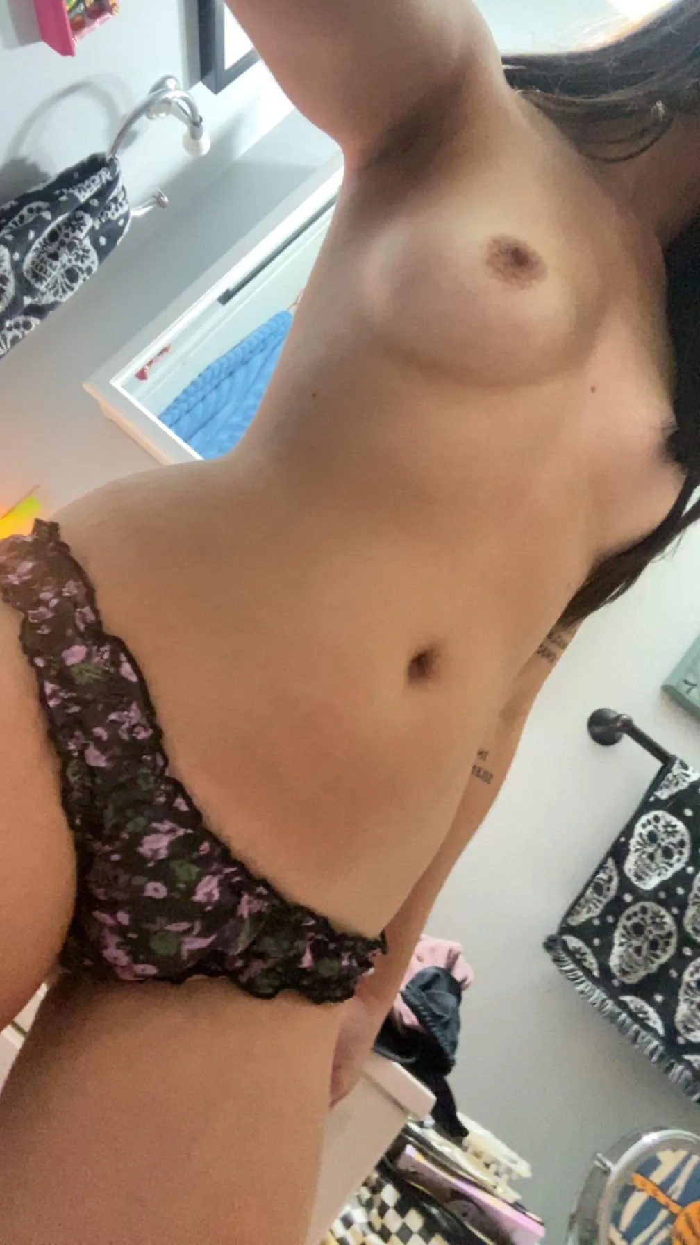 Warm hands sound nice right now, it’s getting cold here in the Midwest. 36F