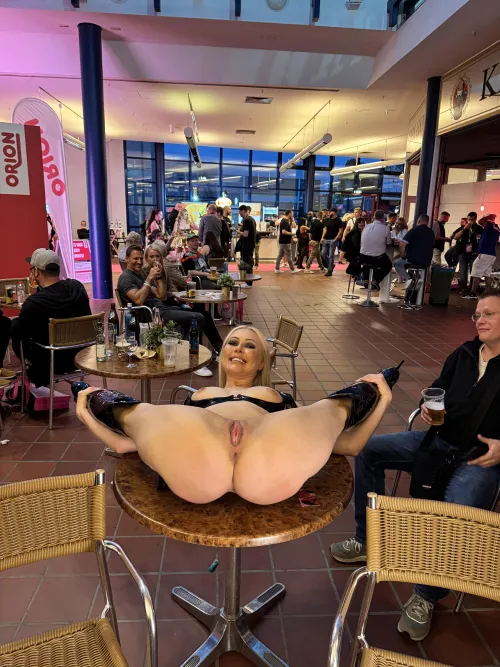 Dinner is served, Bon Appetit😜