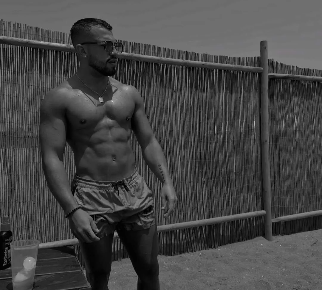 [24] One more day on earth