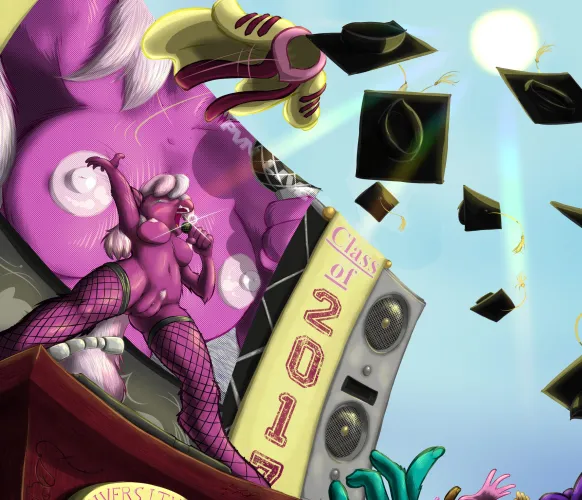 [F] I wish my graduation was this cool (frist44)