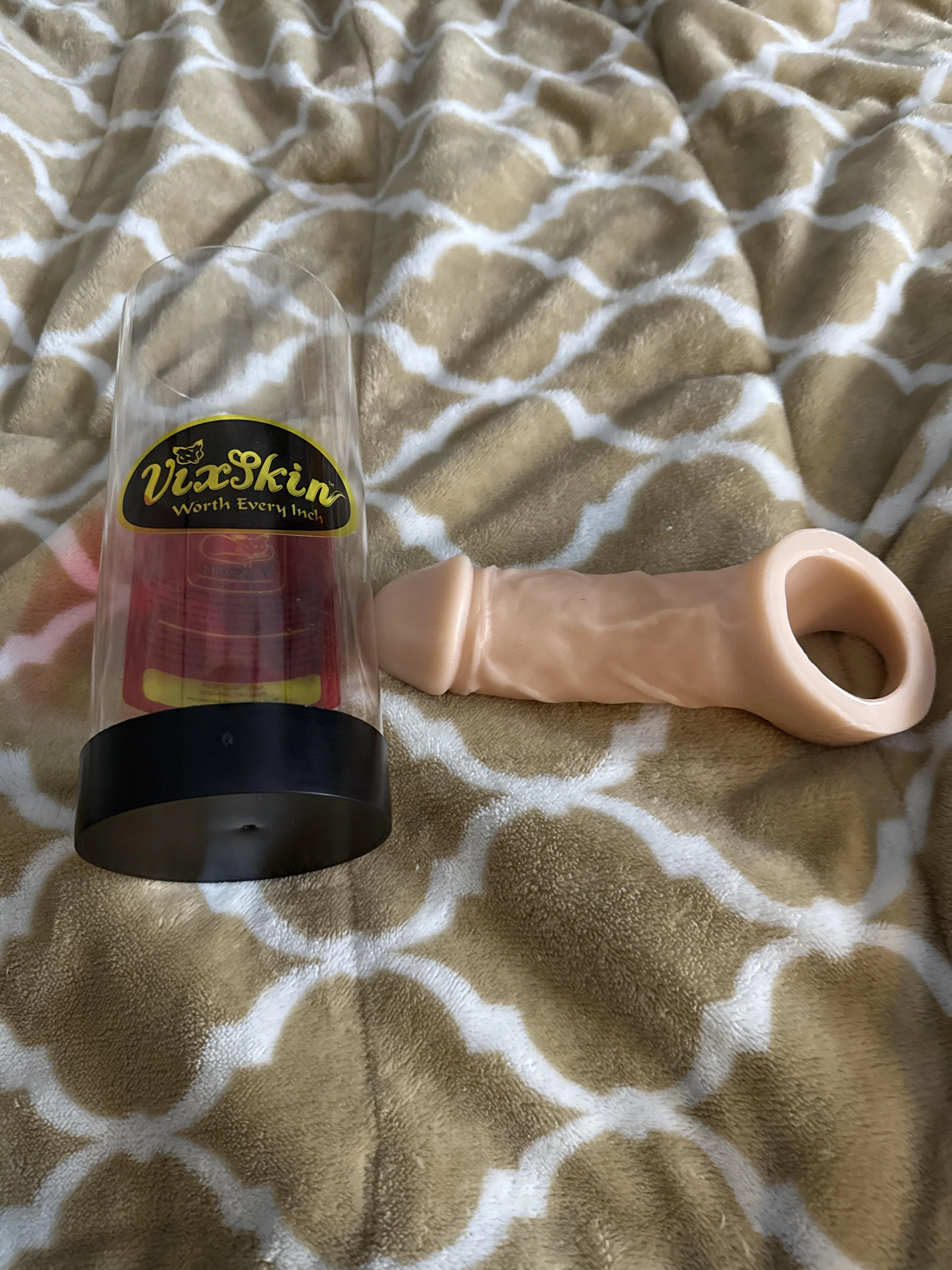 Holster sleeve delivered today and I’m impressed with the quality! Very excited to try it with my wife!