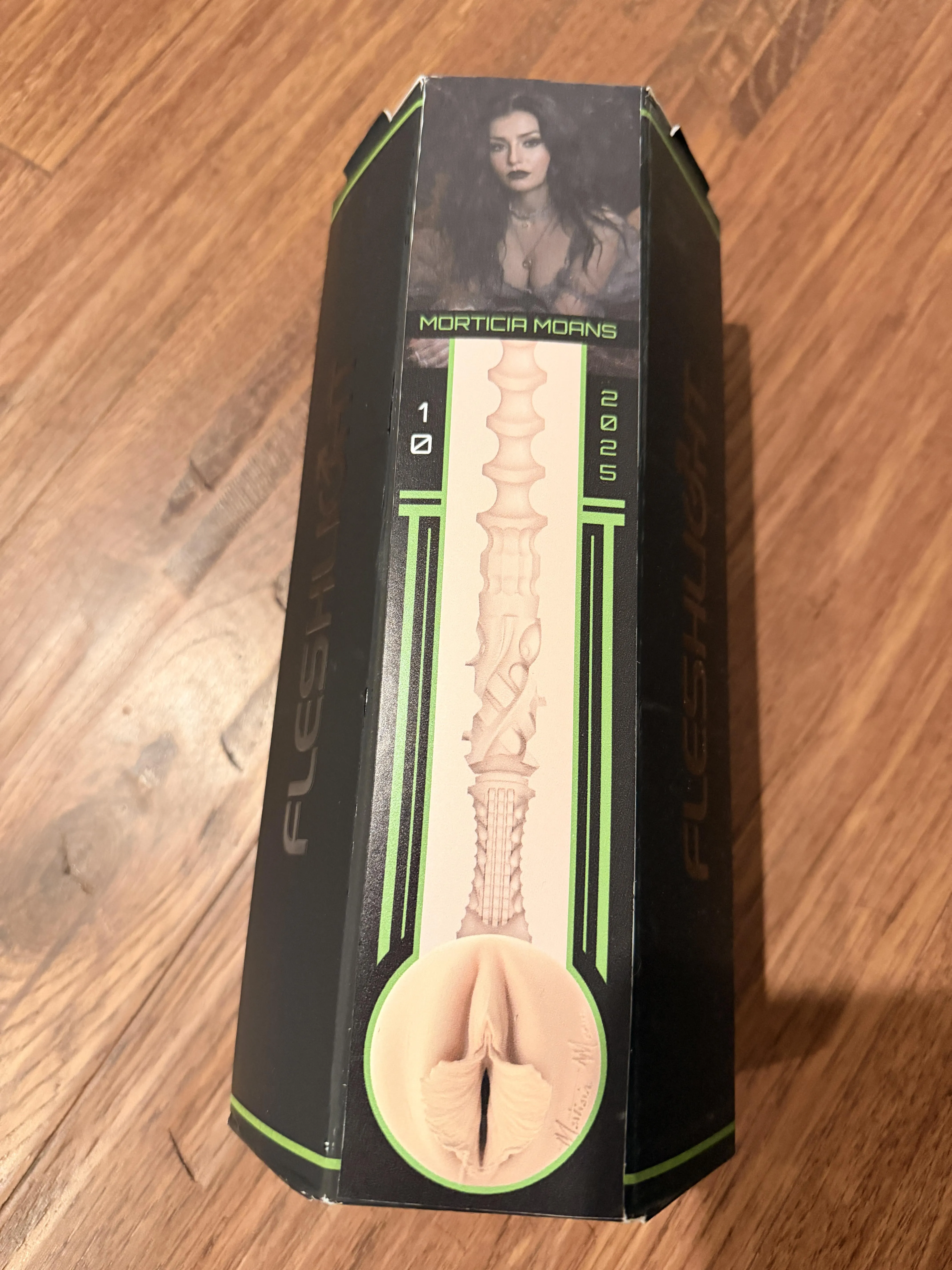 Just got the Morticia Moans I was looking for after missing it on SOTM!