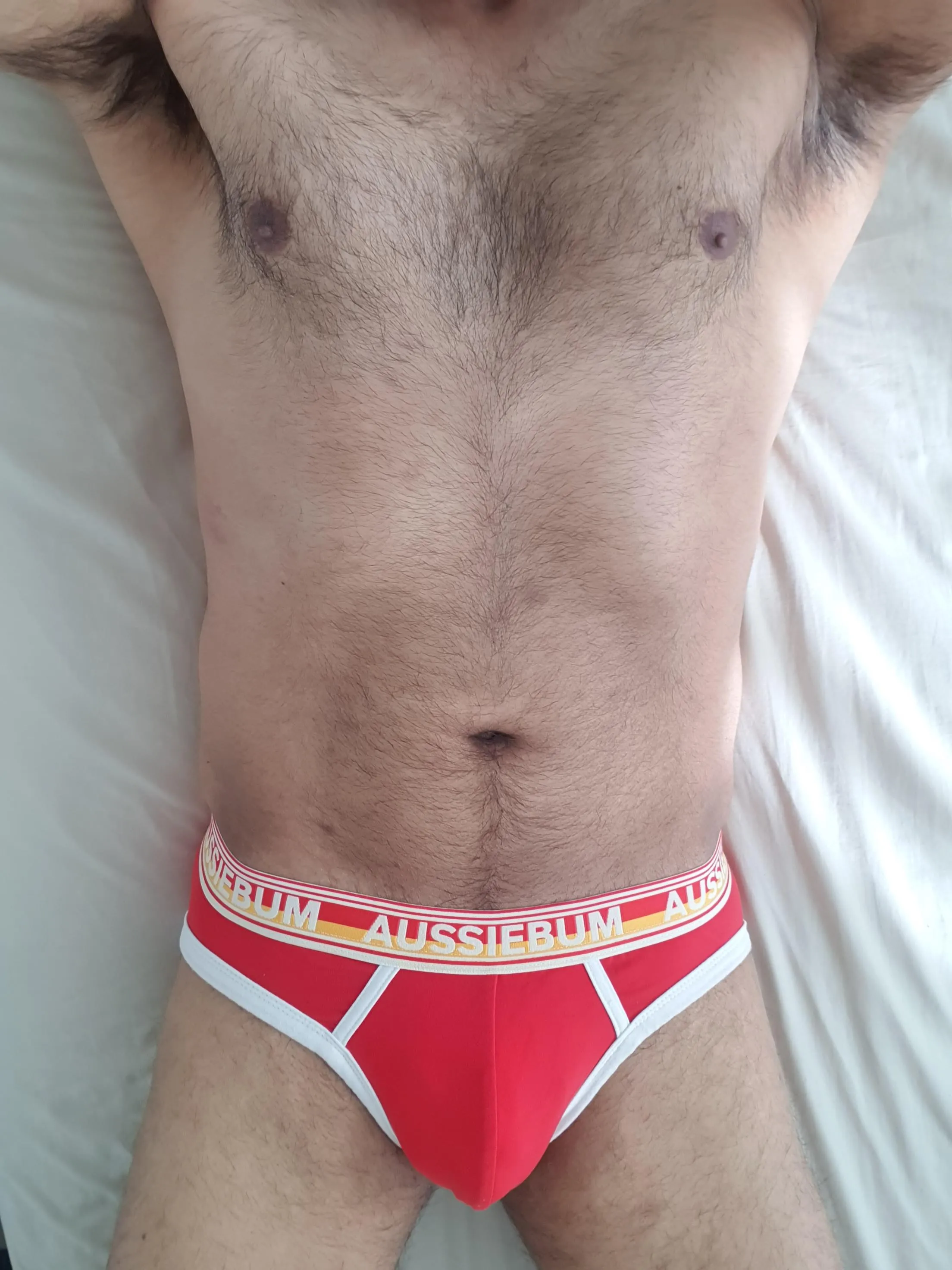 NSFW
38 Discreet Bi dom top. Can host in the Inner East. Preference for curious / inexperienced guys and my age or younger. Into sporty gear / underwear and a bit of kink too. Dm me with your stats and pics and tell me what you're into 😈.