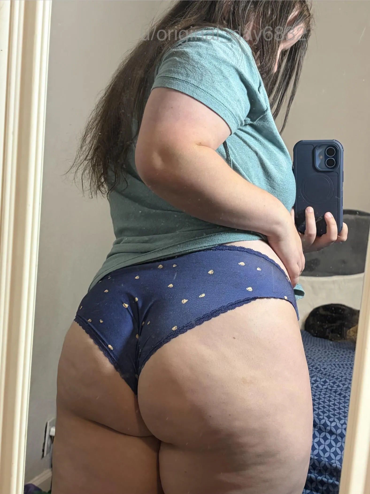 I know you’d love to slap my ass