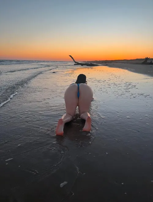 On the TX coast looking for a little vitamin D....