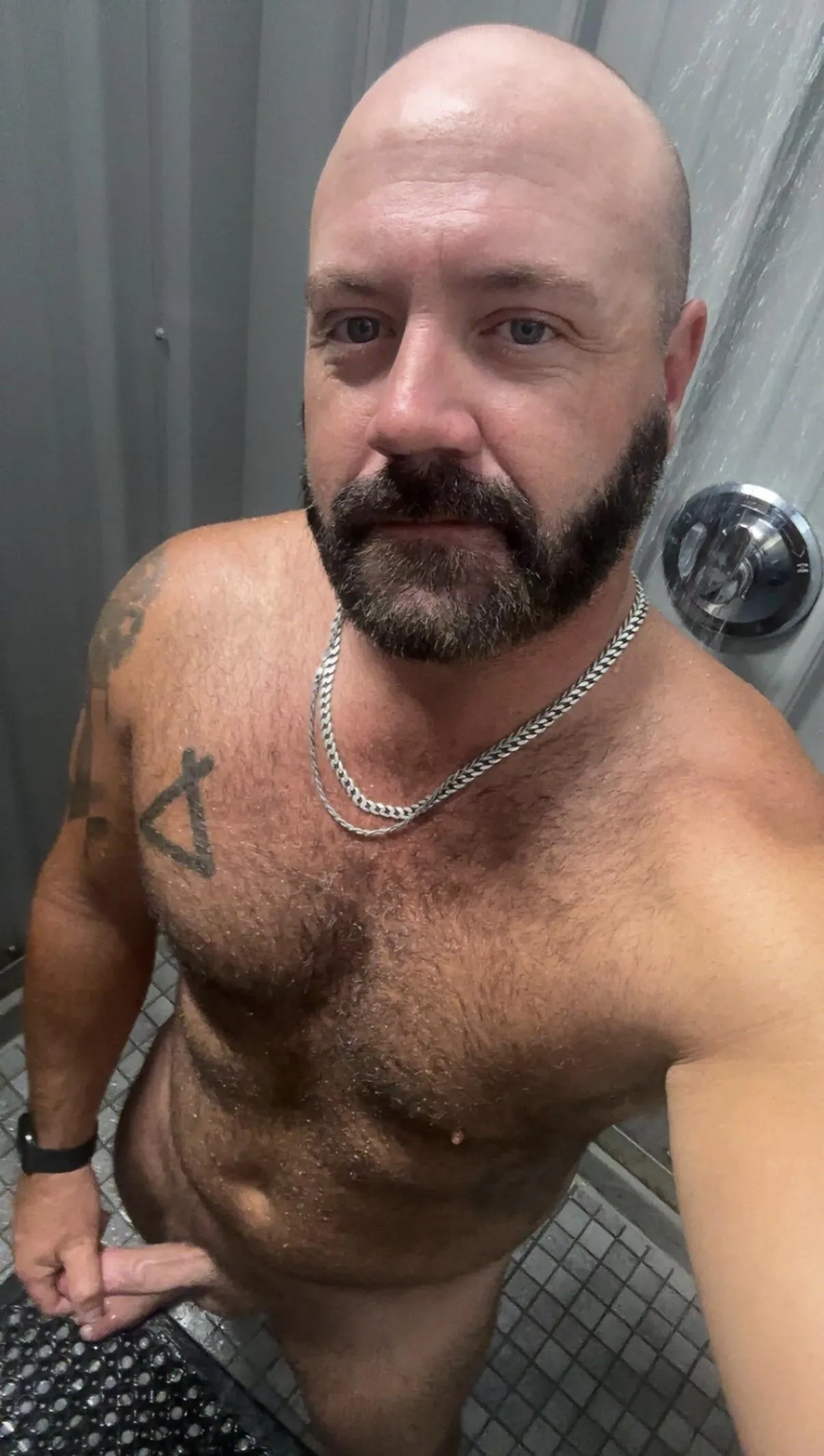 Camp Showers [36] gay