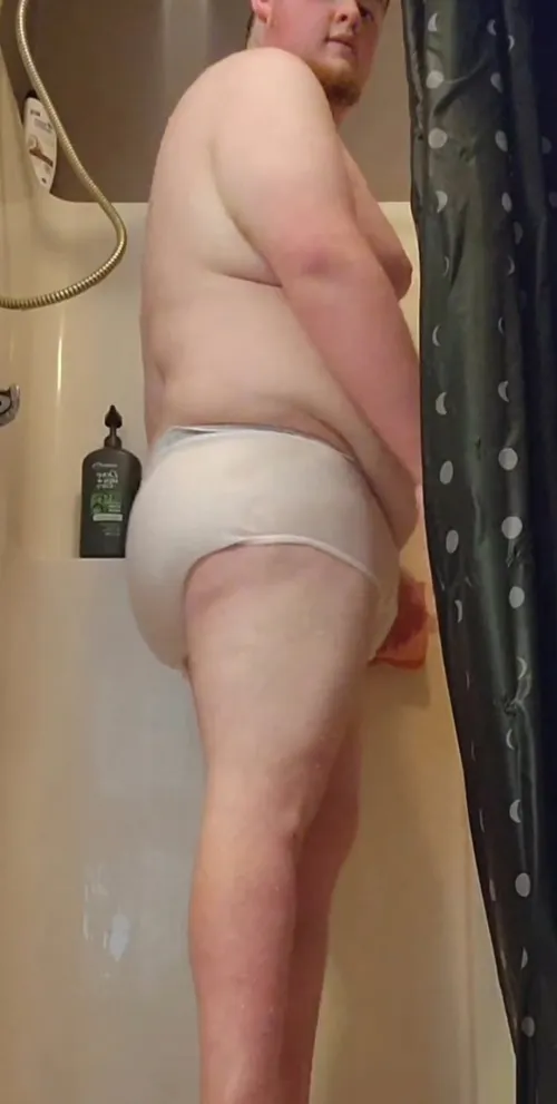 Just a biggg boy in the shower