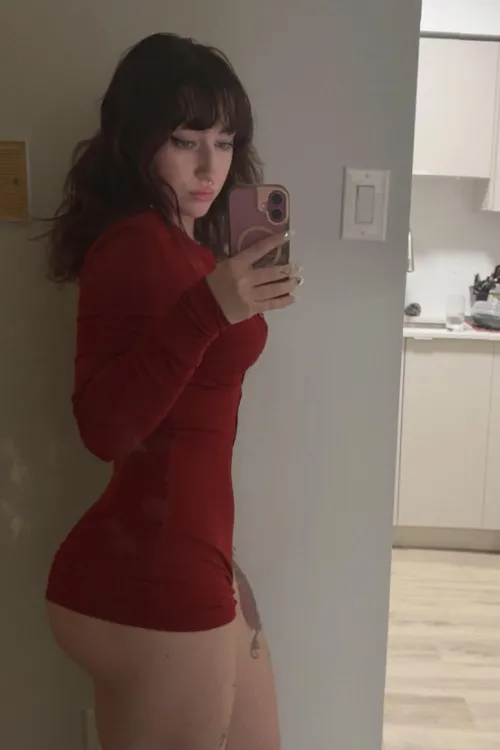 small titties with the biggest bootie