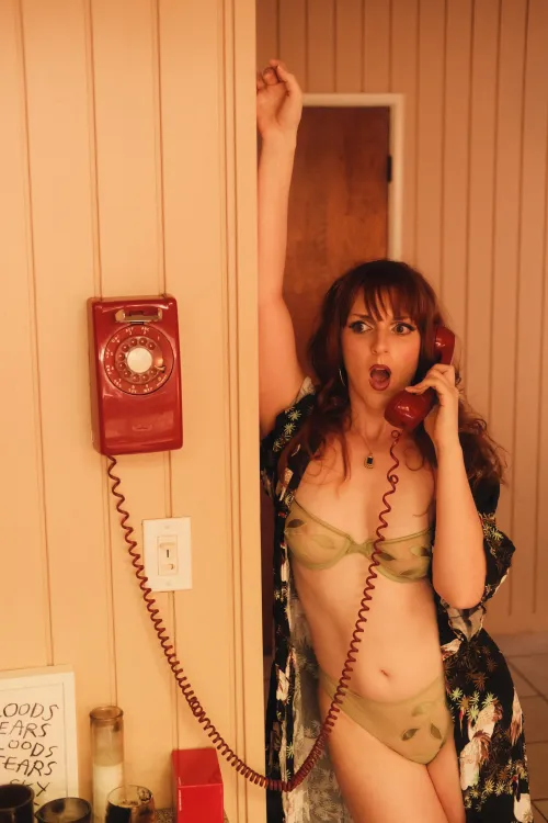 The Evolution of Boudoir: How Modern Sessions Differ from Traditional Glamour Photography