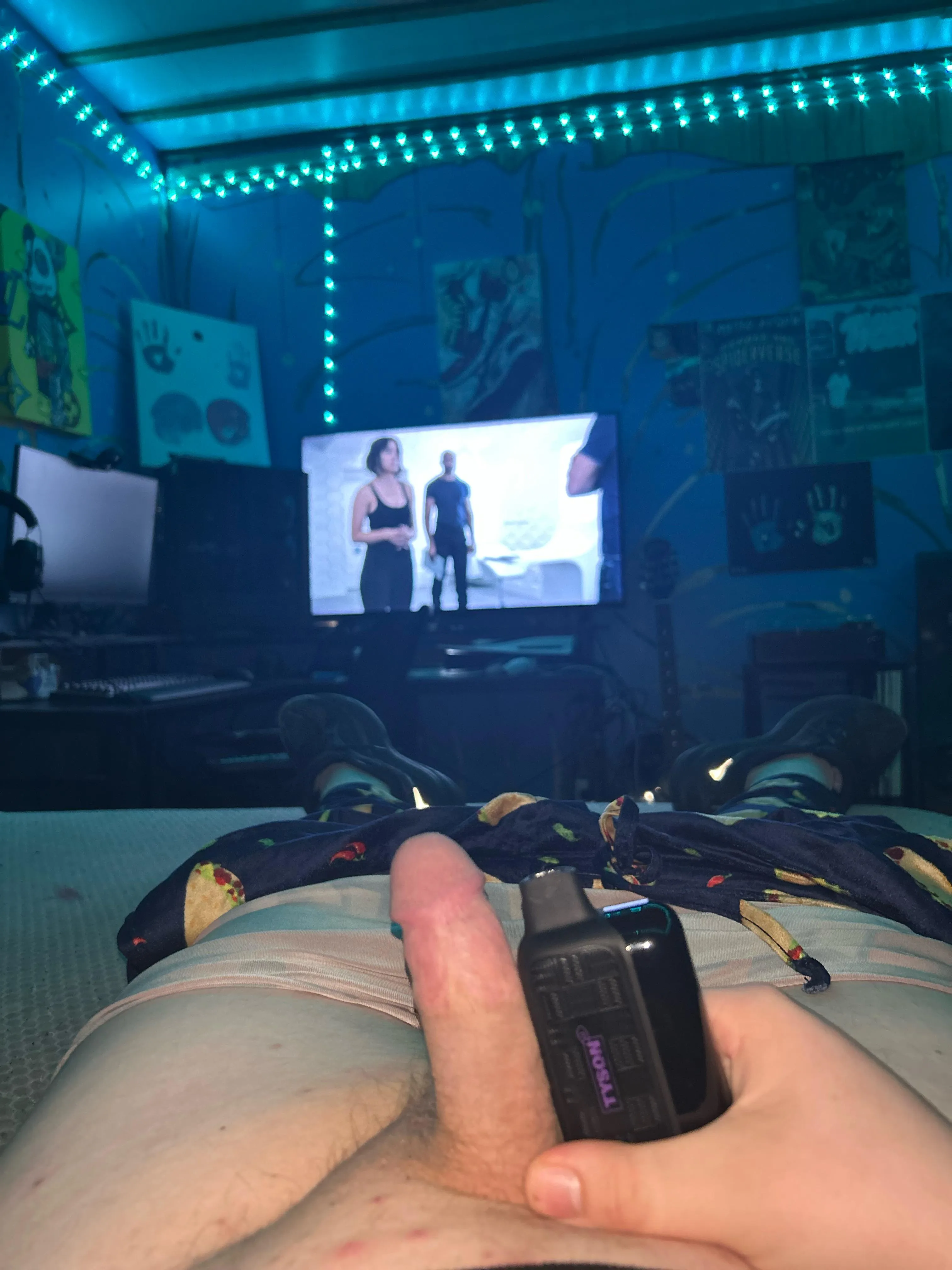 Who here likes my small cock?