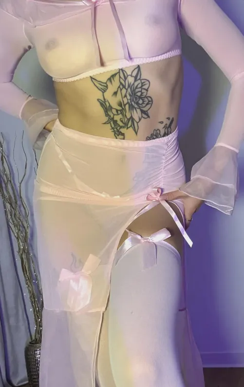 a seductive costume for Barbie lovers