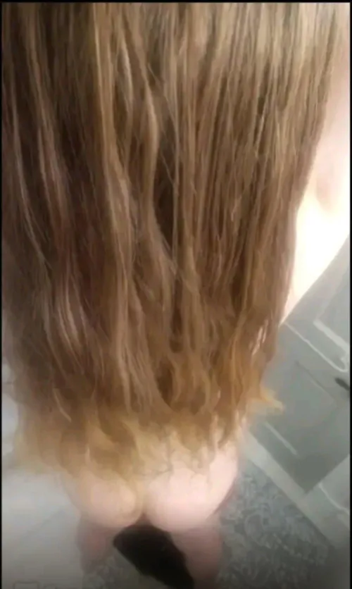 Anyone want one from a trans girl? 😇