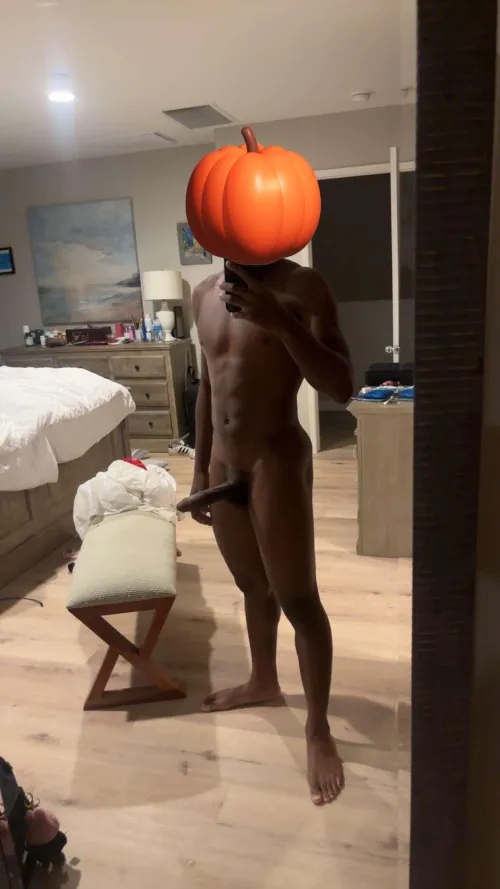 age:23 BBC craving femboy or sissy with pedicured toes and clean shaved