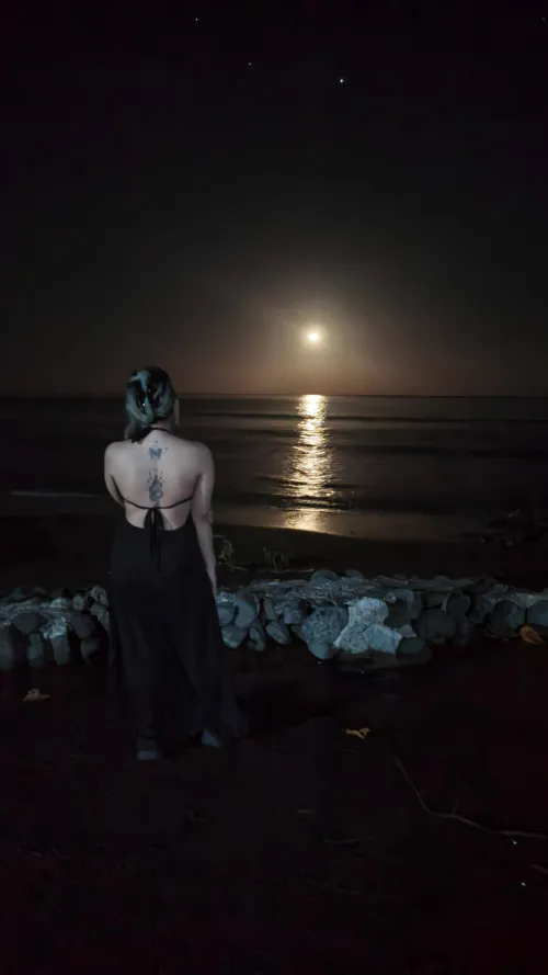 Backshots would be great with these tats hehehe