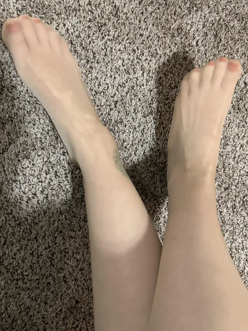 Find me on feetfinder 🥰😍